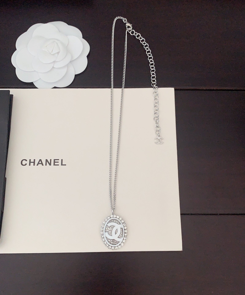 Ch**el necklaces